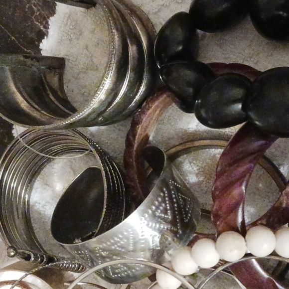 87 LOT BRACELETS NEVER LISTED Some ALEX & ANI BEADED CUFFS BANGLES Stretchy - Picture 4 of 8